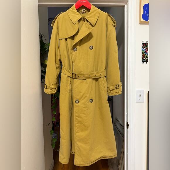 Giorgio Armani trench coat - Picture 3 of 16